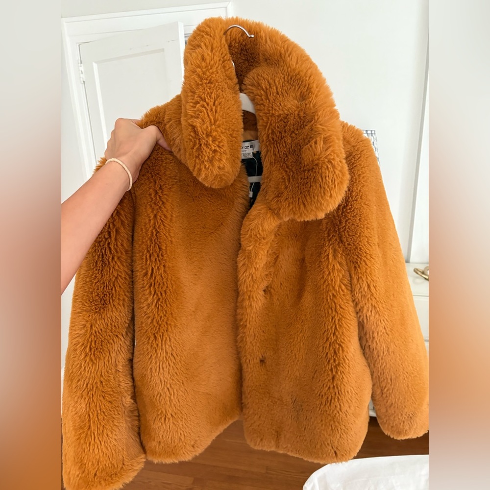 Nozie faux fur topaz coat